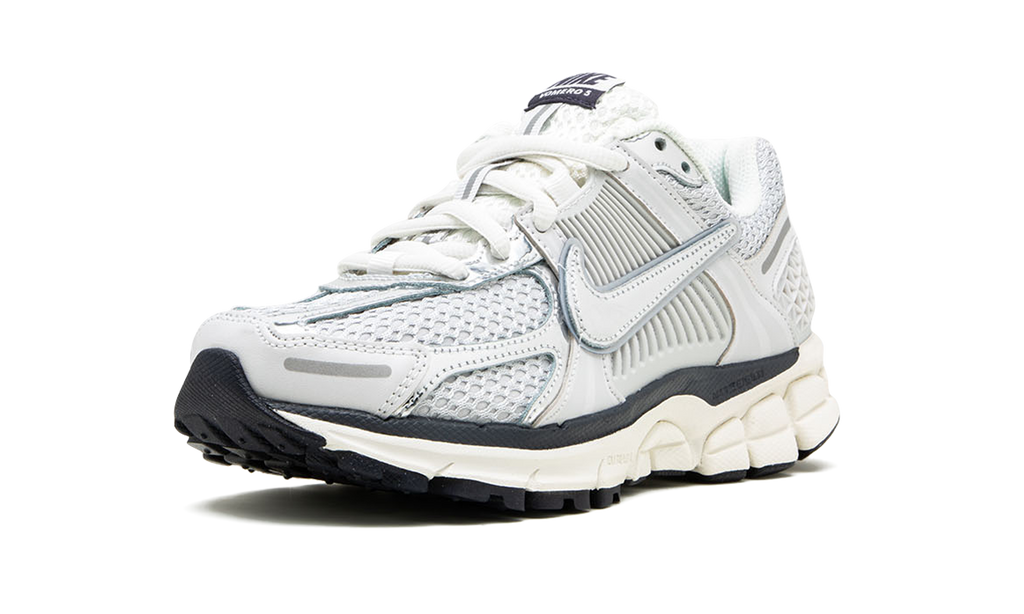 Silver Zoom Vomero 5 Photon Dust Metallic