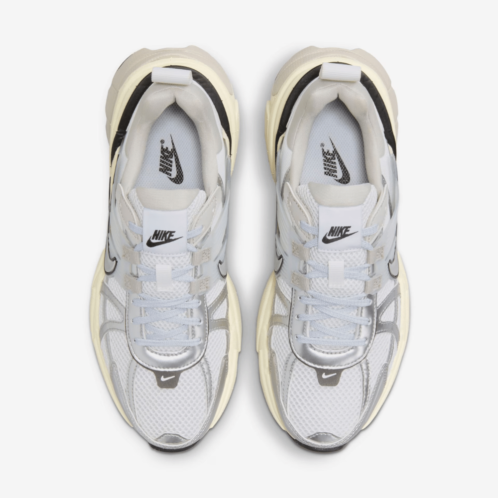 Summit White V2K Run Summit White Metallic Silver