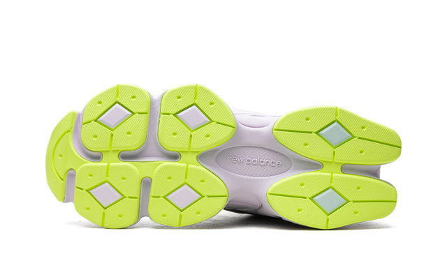 9060 White Silver Metalic Taro