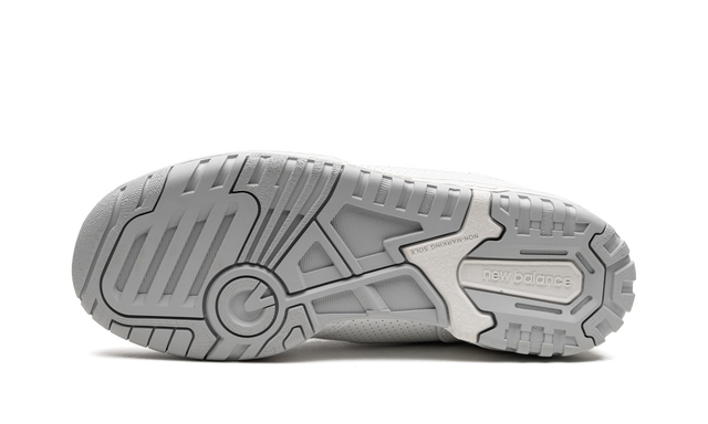 Triple White 650 Triple White