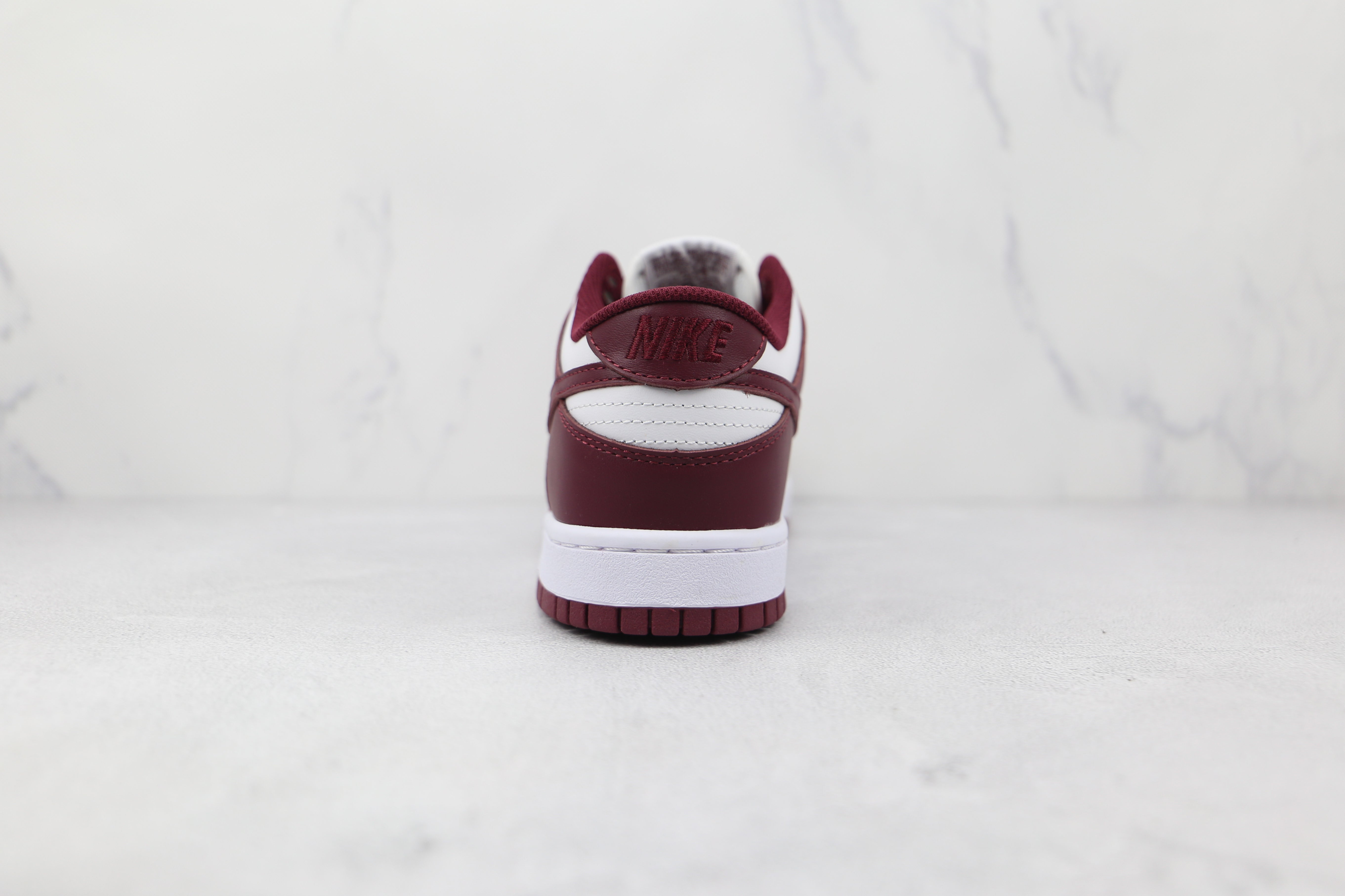 Dunk Low Bordeaux