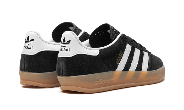 Black Gazelle Indoor