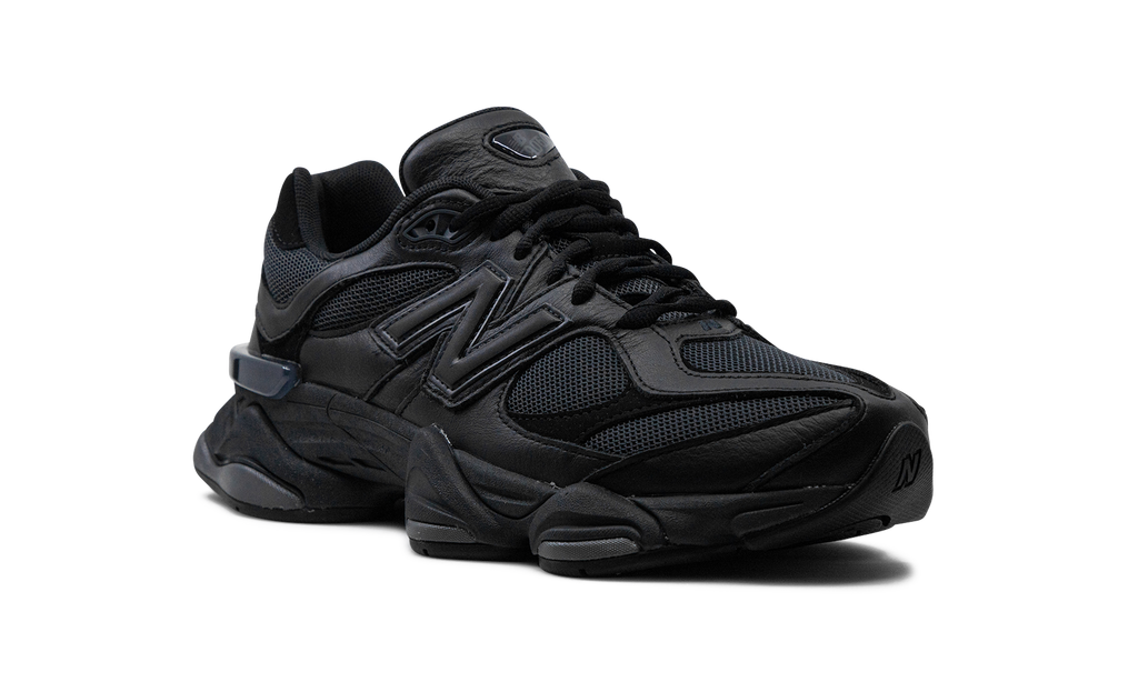 9060 Black and Blue