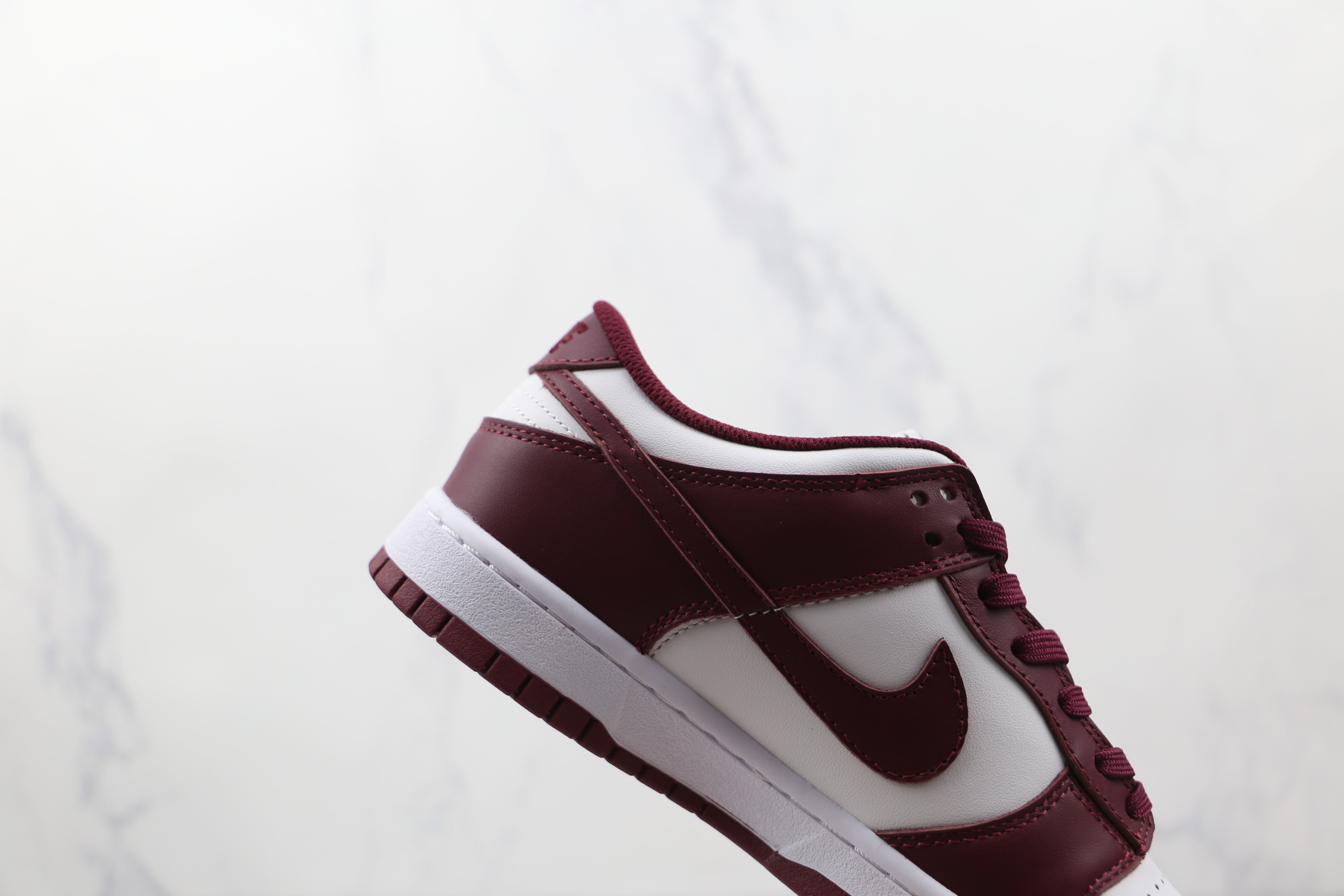 Dunk Low Bordeaux