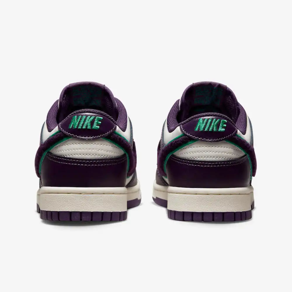 Dunk Low Purple Chenille Swoosh Sail Grand