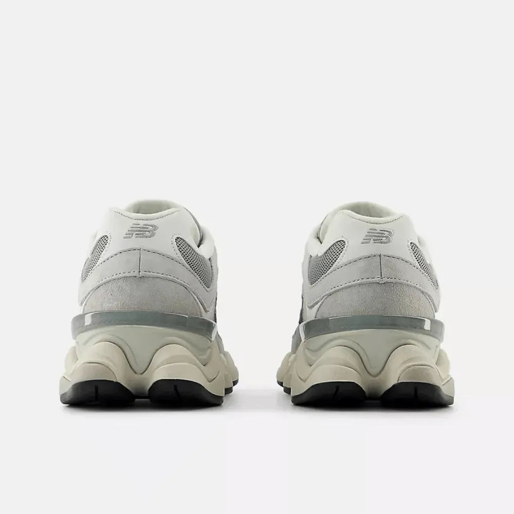 9060 Grey Slate Raincloud