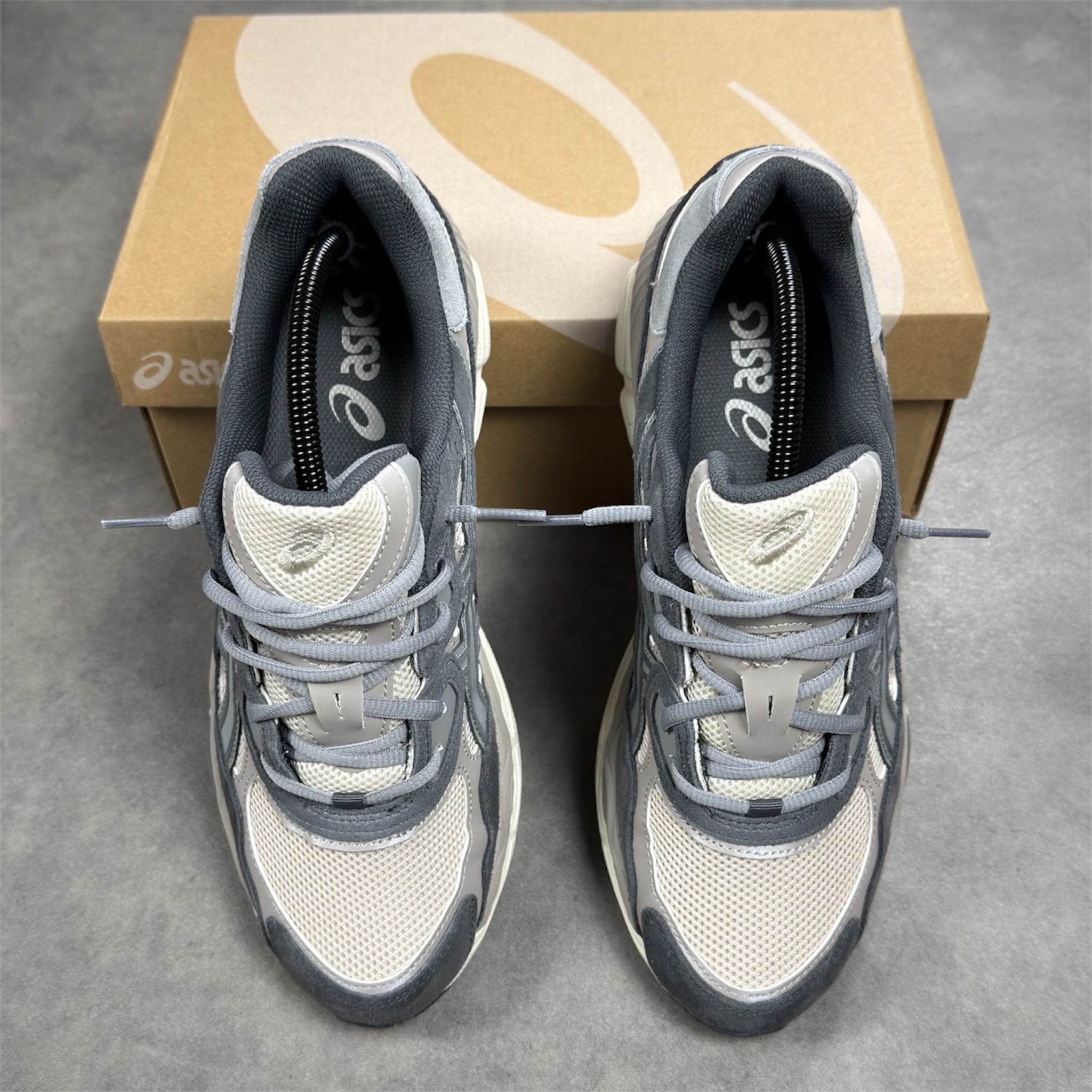 Gel NYC Grey Oatmeal Obsidian