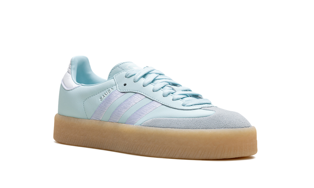 Sambae Silver Almost Blue Metallic Gum