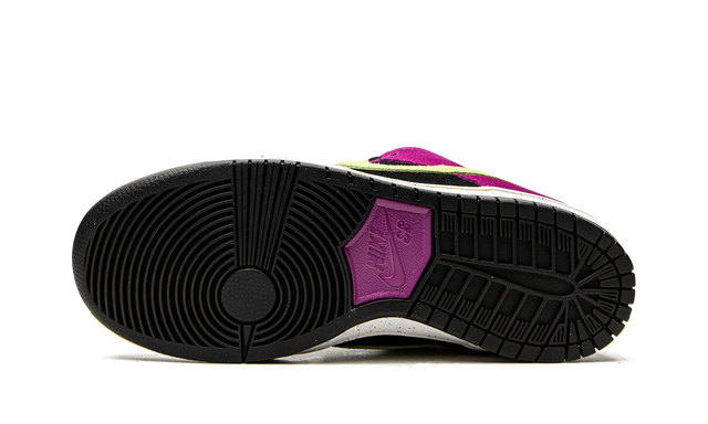 Dunk Low Red SB ACG Terra Plum