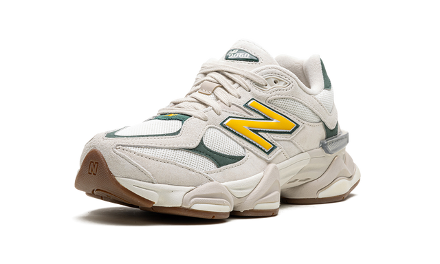 9060 White Green