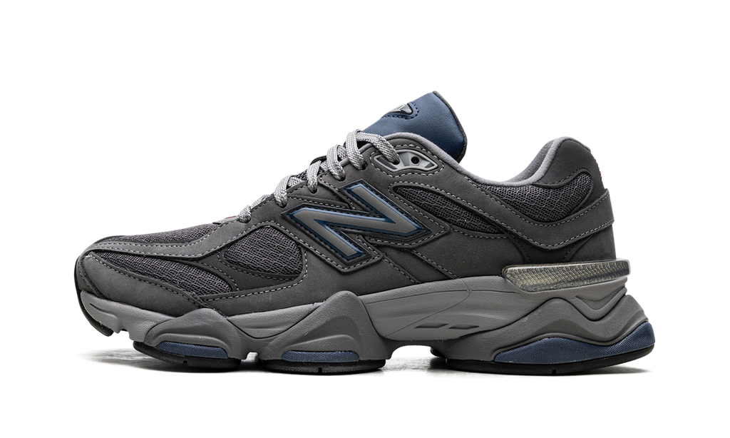 9060 Grey Castlerock