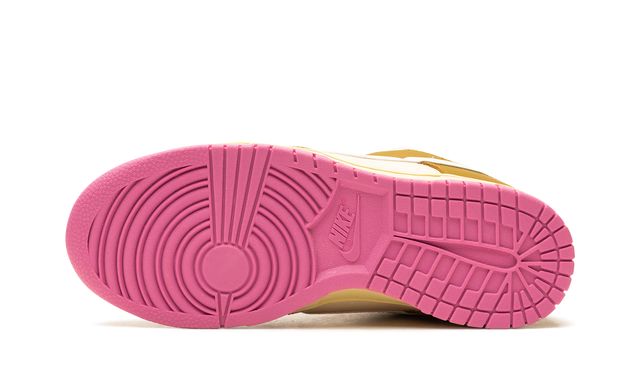 Dunk Pink Bronzine