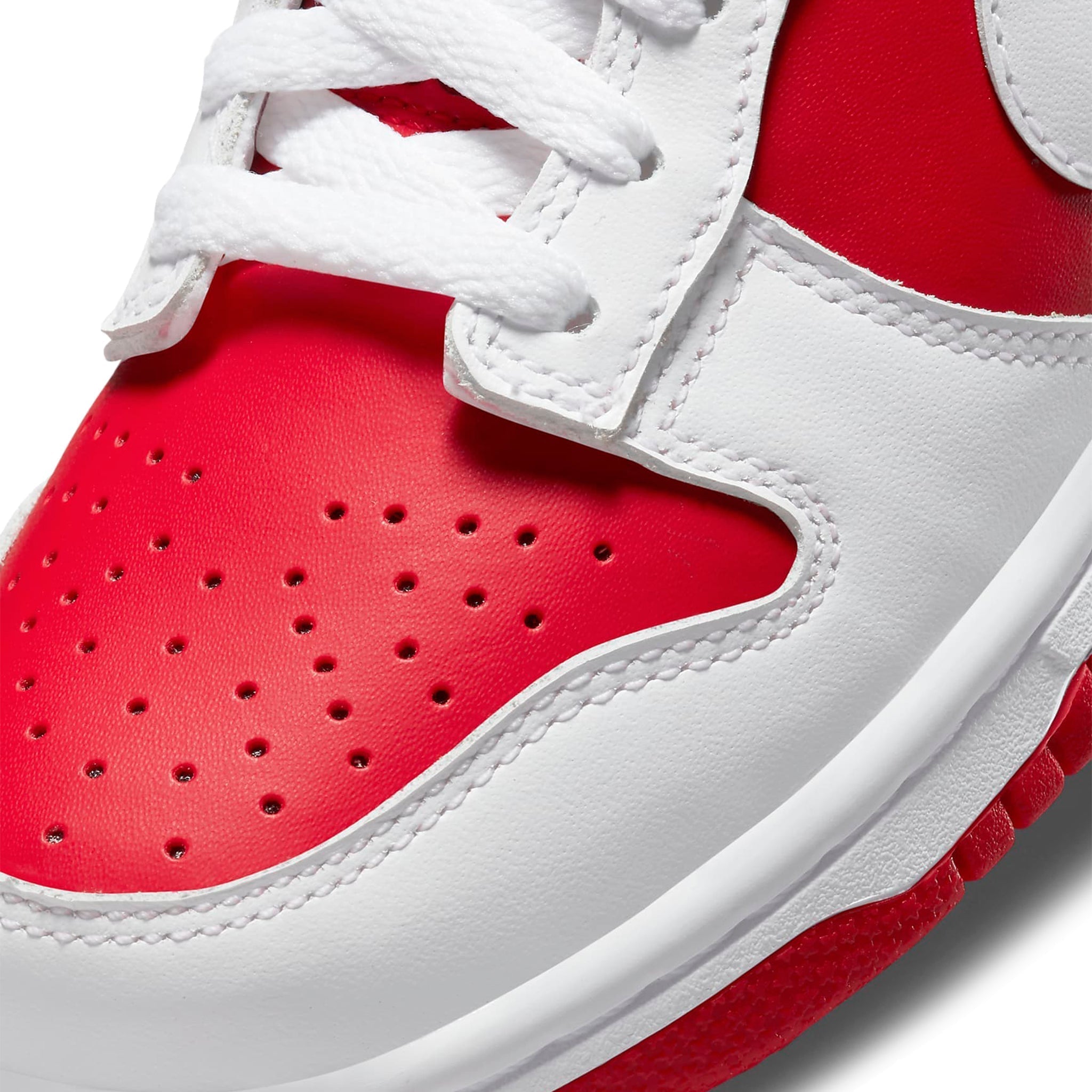 Dunk Low Red Championship (2021) (GS)