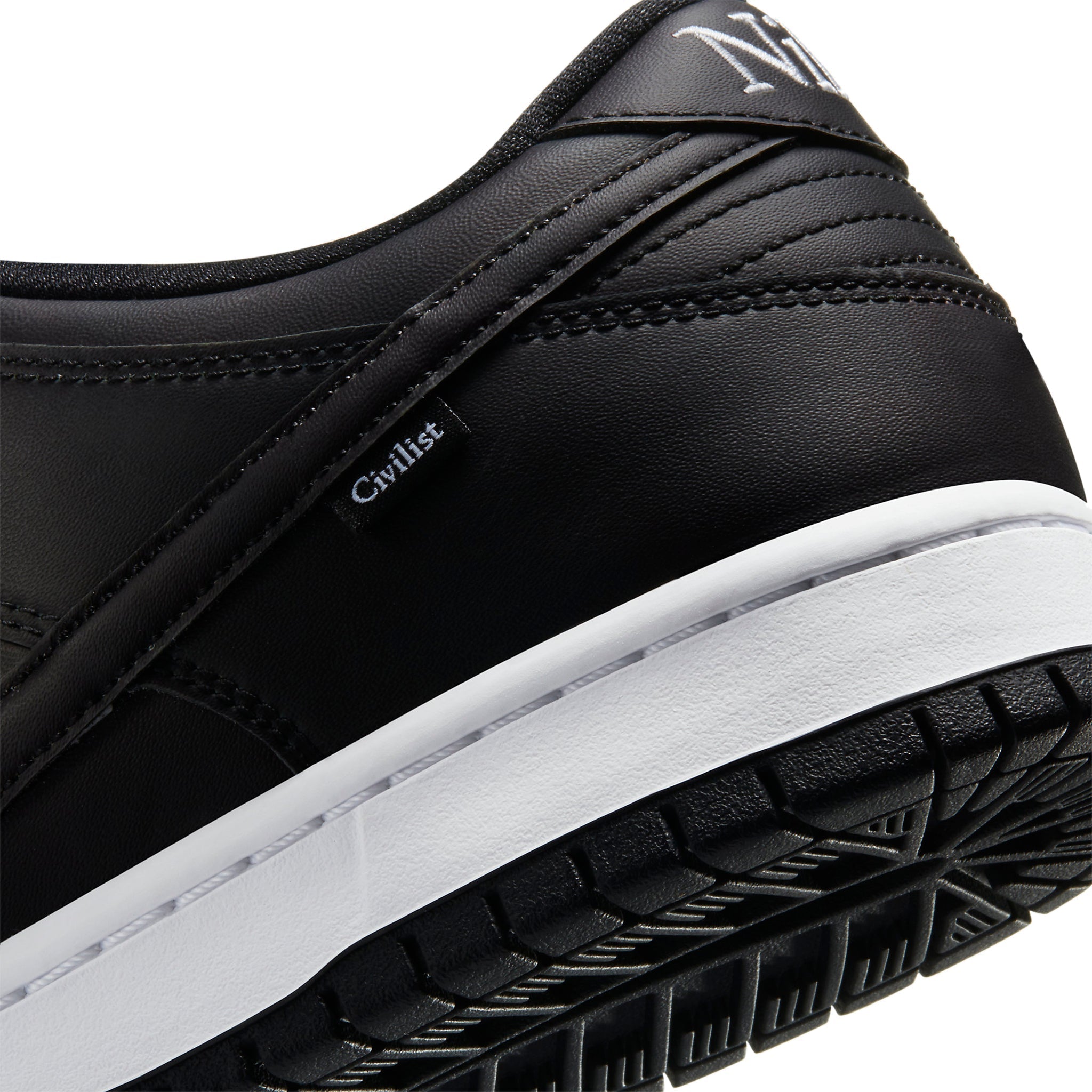 Dunk Low SB Civilist