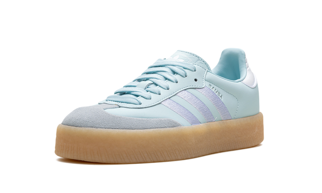 Sambae Silver Almost Blue Metallic Gum