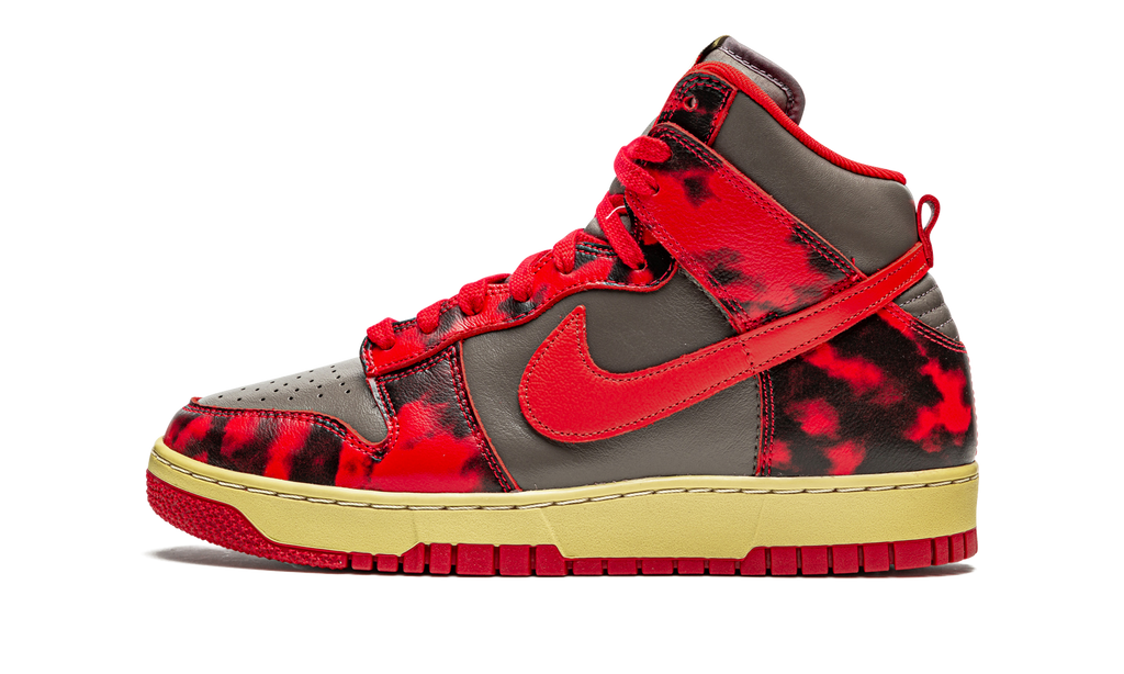 Dunk High Acid Wash Red Acid Wash
