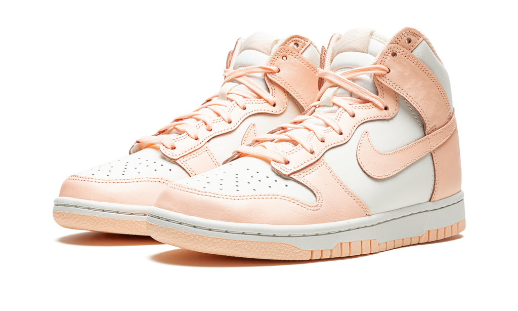 Dunk High Crimson Tint
