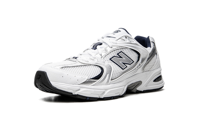 530 White Silver Navy