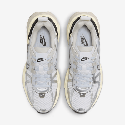 Summit White V2K Run Summit White Metallic Silver