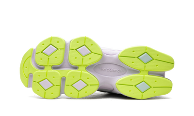 9060 White Silver Metalic Taro