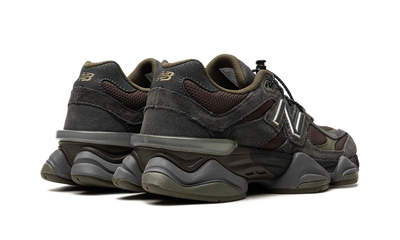 9060 Black Blacktop/Dark Moss/Black