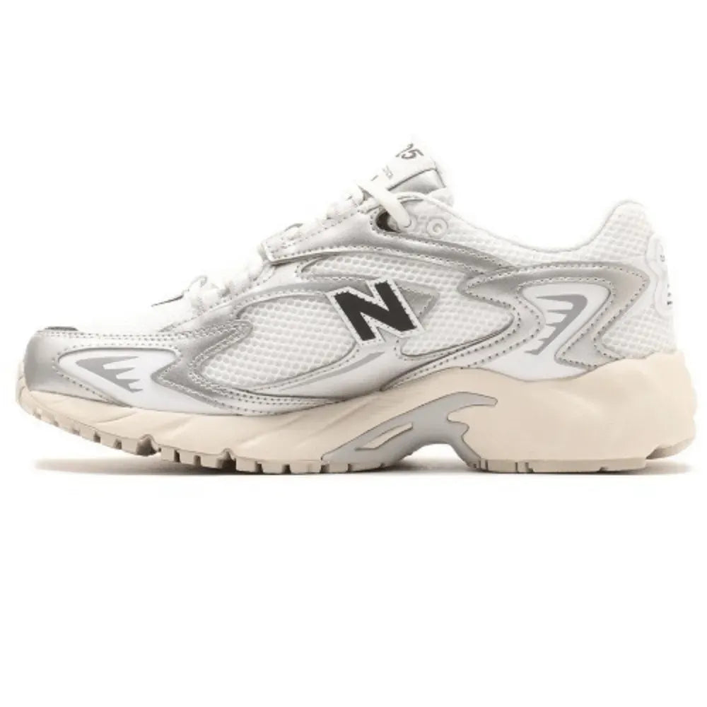 White 725 Metallic Silver