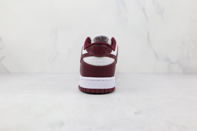 Dunk Low Bordeaux