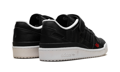 Black Forum Low