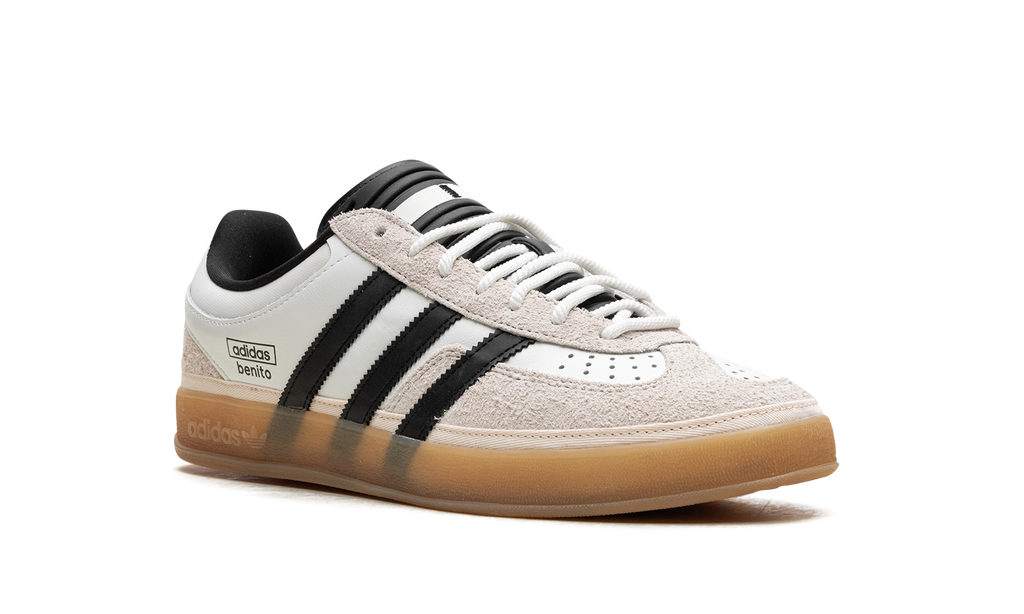 White Gazelle Indoor Bad Bunny Off