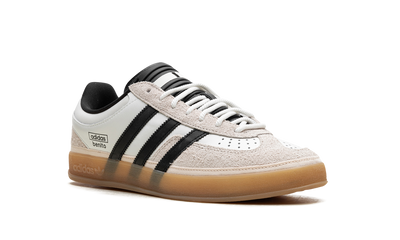 White Gazelle Indoor Bad Bunny Off