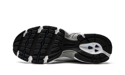 530 White Silver Navy