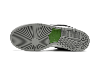 Dunk Low SB Chlorophyll
