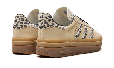 Gazelle Bold Cheetah Stripes