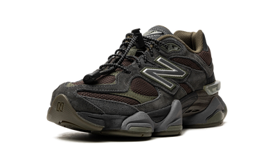 9060 Black Blacktop/Dark Moss/Black