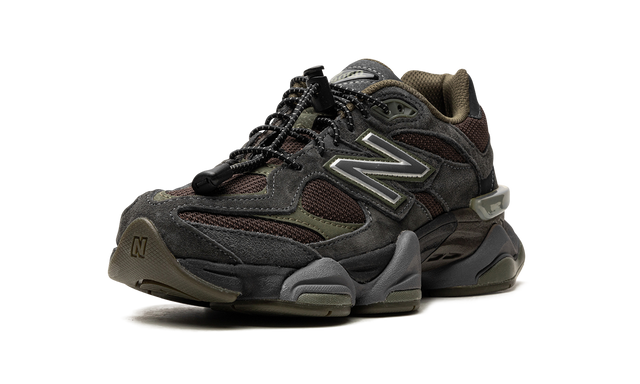 9060 Black Blacktop/Dark Moss/Black