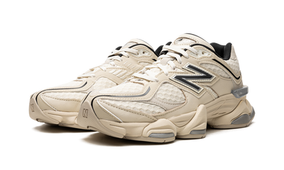 9060 Black Turtledove Silver Metallic