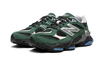 9060 Green Forest