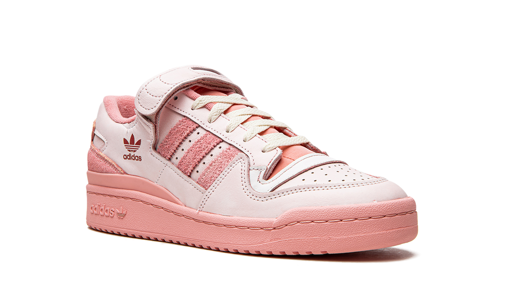 Pink Forum 84 Low at Home