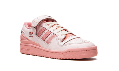 Pink Forum 84 Low at Home