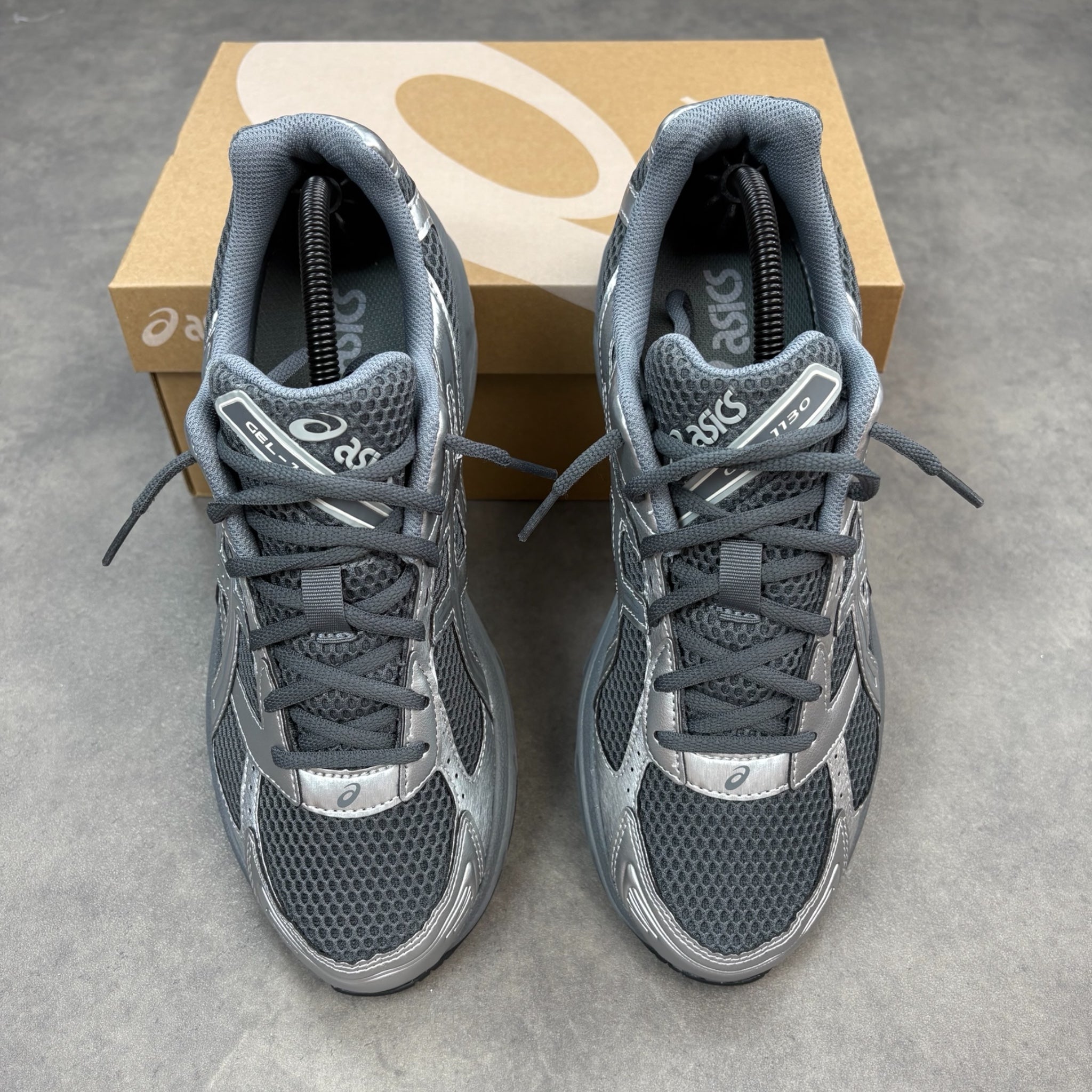 Gel 1130 Pure Silver Steel Grey Pure Silver