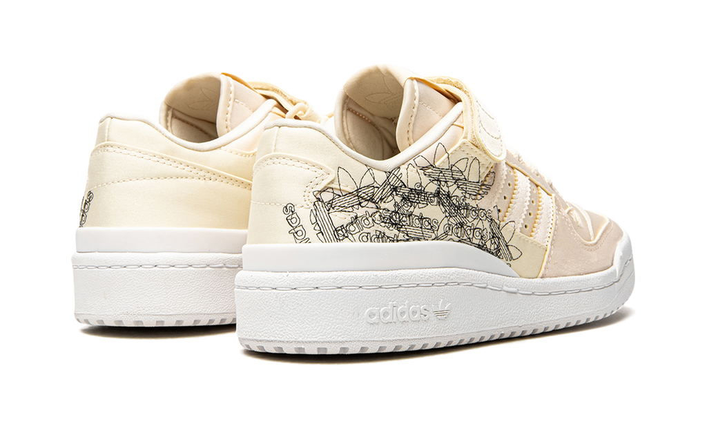 White Forum 84 Lo Mns Wmns Wonder