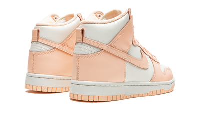 Dunk High Crimson Tint
