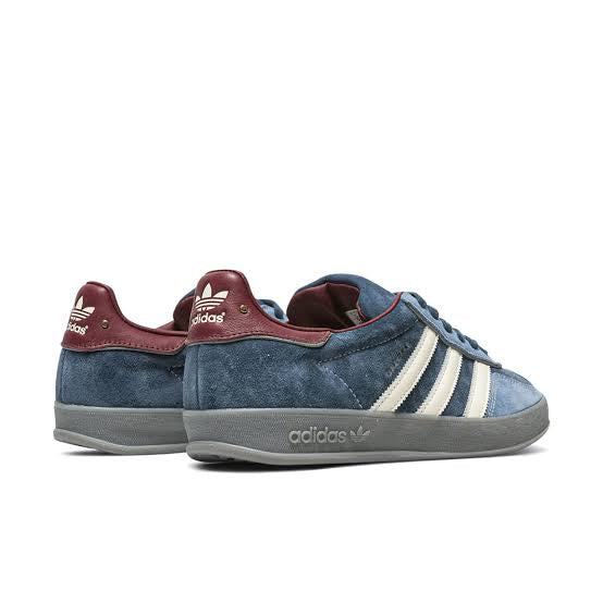 Navy Gazelle Indoor Crew Burgundy