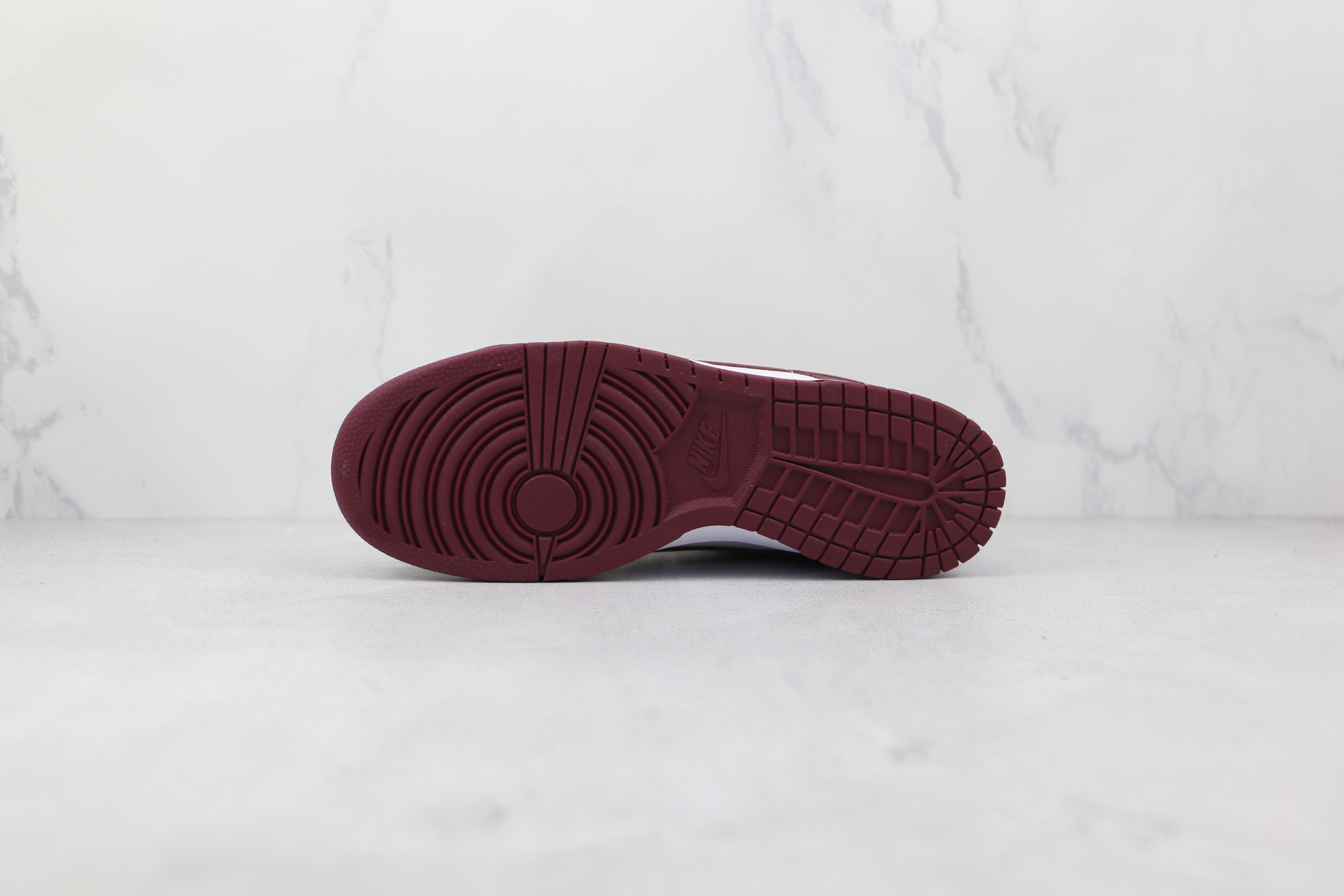 Dunk Low Bordeaux