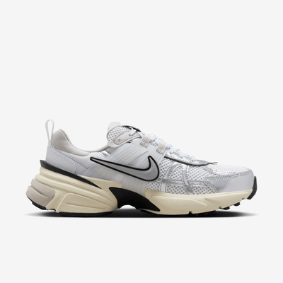 Summit White V2K Run Summit White Metallic Silver