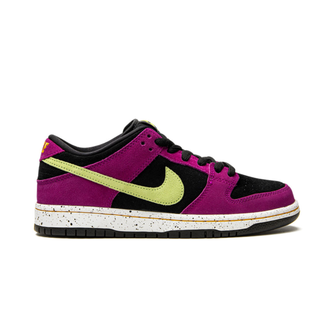 Dunk Low Red SB ACG Terra Plum