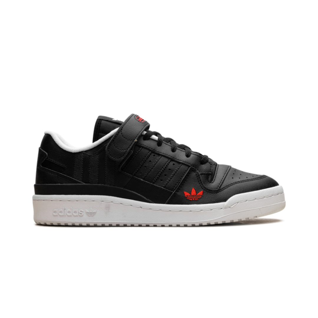 Black Forum Low