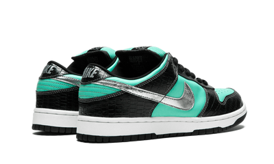 Dunk Low Blue SB Diamond Supply Co. Aqua