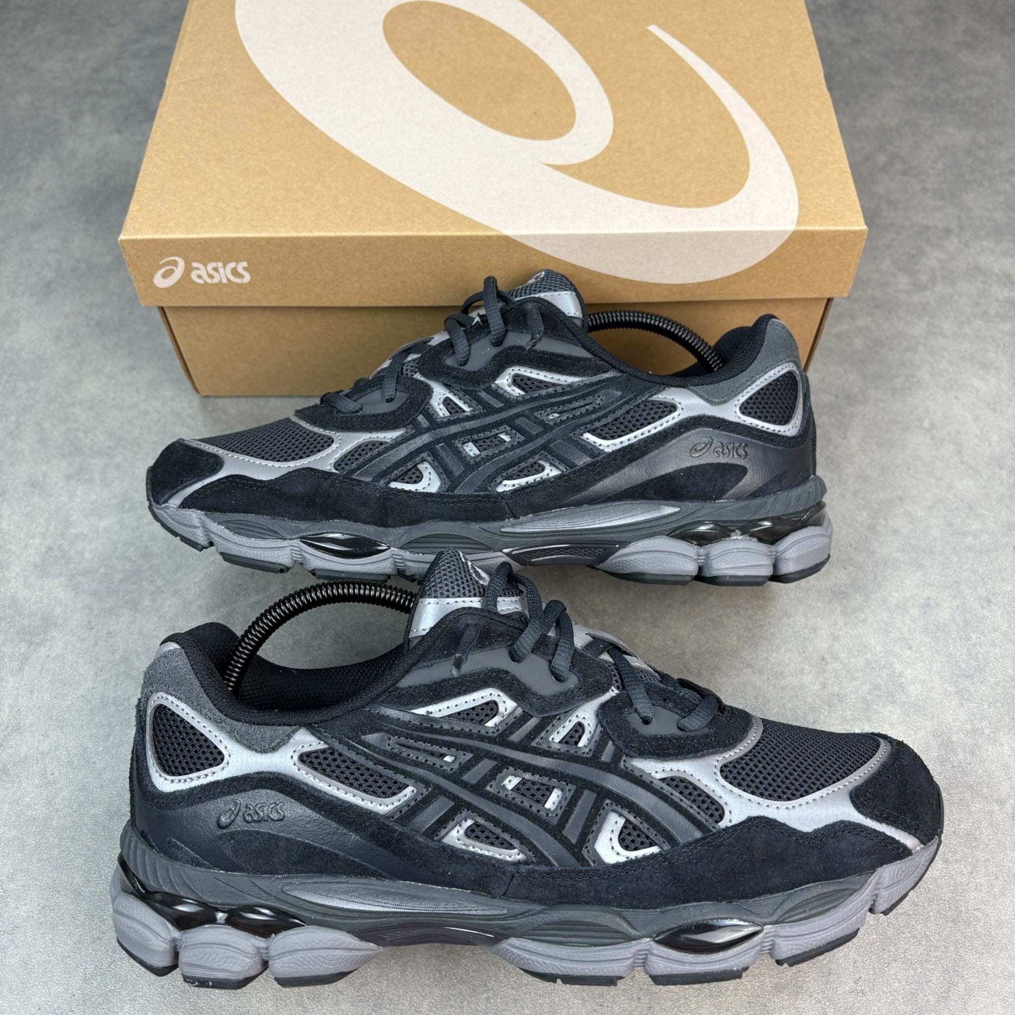 Gel NYC Black Graphite Grey