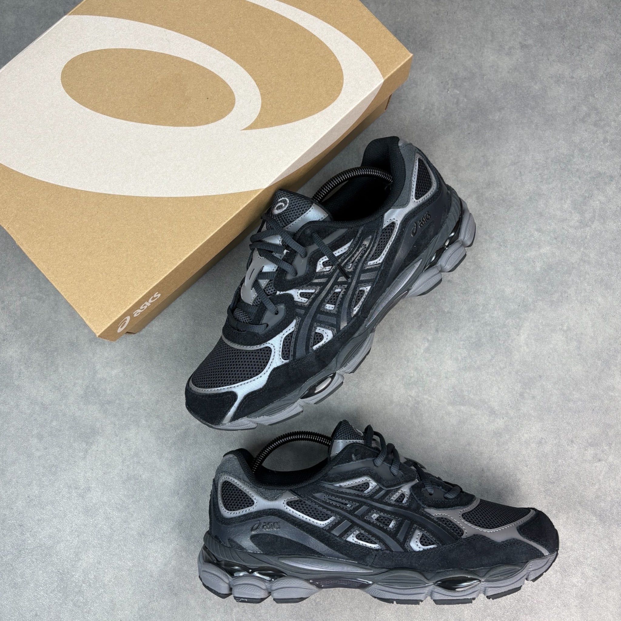 Gel NYC Black Graphite Grey